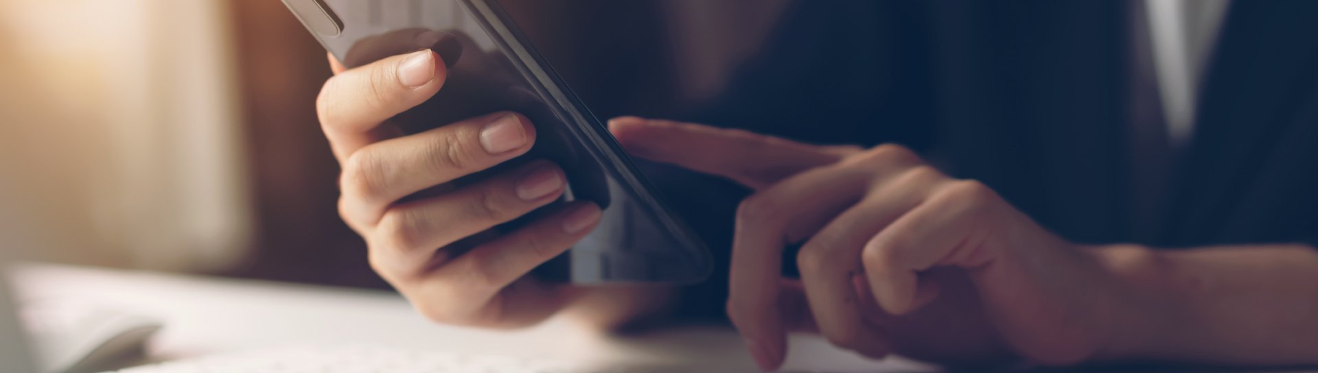 Person using smartphone - 180 Degree Floors in the Nashville, TN area